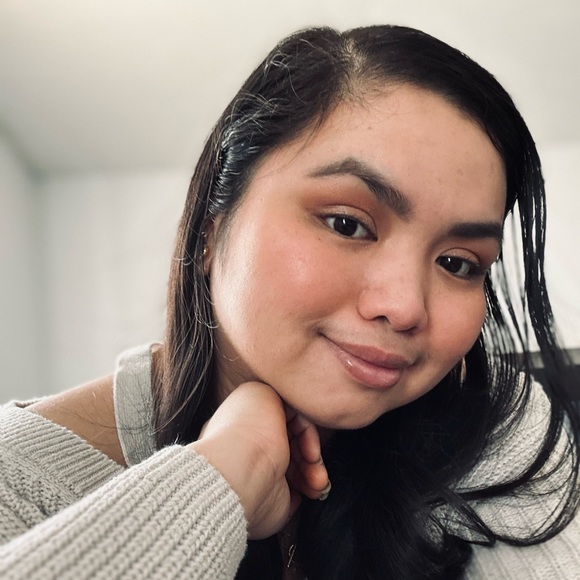 Meet your Posher, Celine trice - Picture 3 of 7